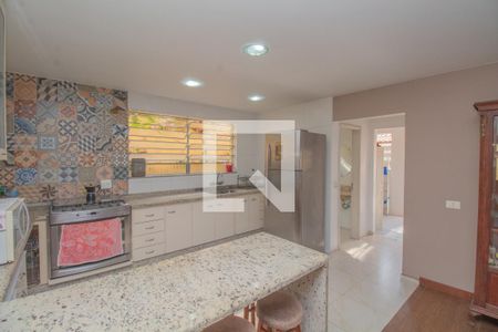 Casa à venda com 232m², 4 quartos e 3 vagasCozinha