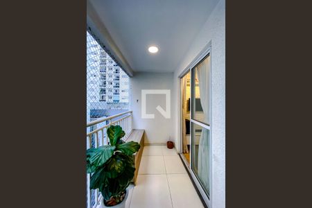 Apartamento para alugar com 45m², 2 quartos e sem vagaVaranda