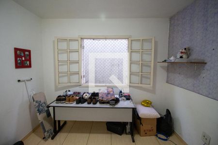 Casa de condomínio à venda com 109m², 2 quartos e 3 vagasQuarto 2