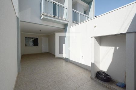 Casa à venda com 110m², 3 quartos e 2 vagasGaragem