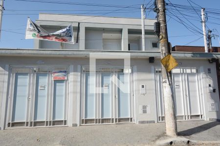 Casa à venda com 110m², 3 quartos e 2 vagasFachada