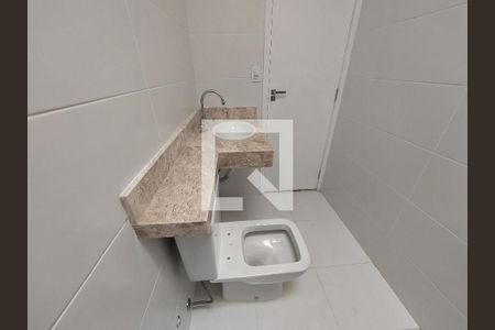 Casa à venda com 110m², 3 quartos e 2 vagasBanheiro 2