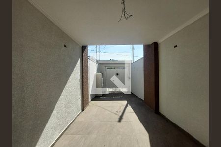 Casa à venda com 110m², 3 quartos e 2 vagasGaragem