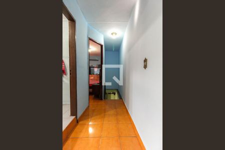 Casa à venda com 90m², 2 quartos e 1 vaga Casa à venda com 90m², 2 quartos e 1 vagaCorredor