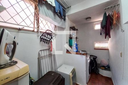 Apartamento à venda com 251m², 3 quartos e 1 vagaÁrea de Serviço