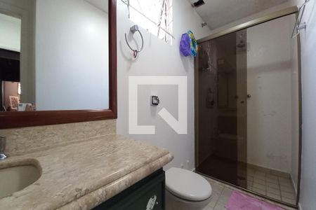 Apartamento à venda com 251m², 3 quartos e 1 vagaBanheiro da Suíte 1