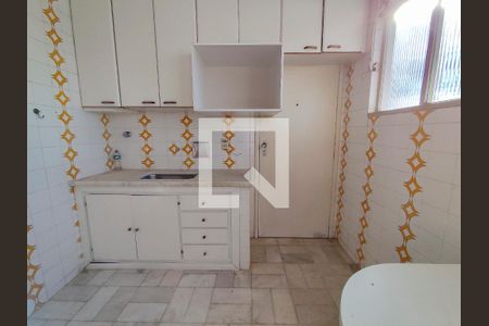Apartamento para alugar com 82m², 2 quartos e 1 vagaCozinha