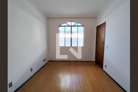 Sala de apartamento para alugar com 2 quartos, 82m² em São Lucas, Belo Horizonte