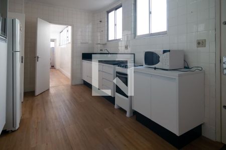 Apartamento à venda com 139m², 3 quartos e 1 vagaCozinha