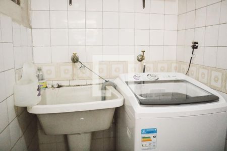 Casa à venda com 160m², 4 quartos e 2 vagasÁrea de Serviço