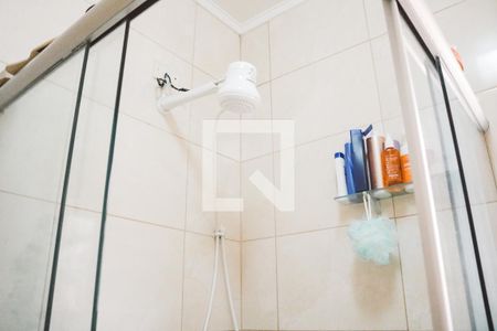 Casa à venda com 160m², 4 quartos e 2 vagasBanheiro