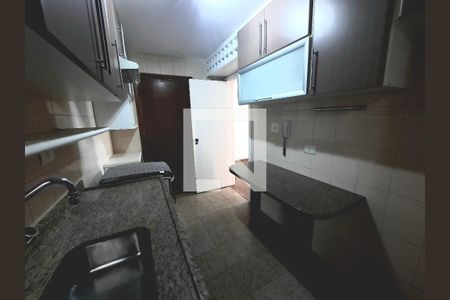 Apartamento à venda com 75m², 2 quartos e 1 vagaCozinha