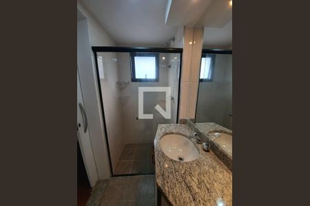 Apartamento à venda com 75m², 2 quartos e 1 vagaBanheiro da Suíte 1