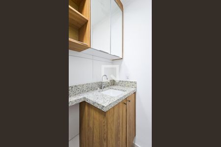 Apartamento para alugar com 35m², 2 quartos e sem vaga Apartamento para alugar com 35m², 2 quartos e sem vagaBanheiro