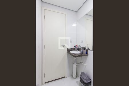 Apartamento à venda com 50m², 2 quartos e sem vaga Apartamento à venda com 50m², 2 quartos e sem vagaBanheiro