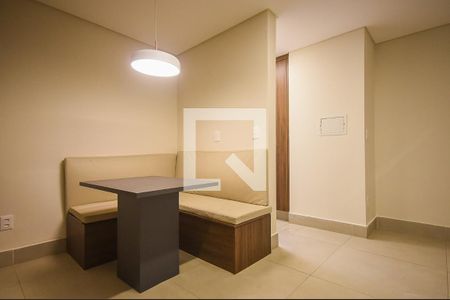 Apartamento para alugar com 122m², 3 quartos e 2 vagasCozinha