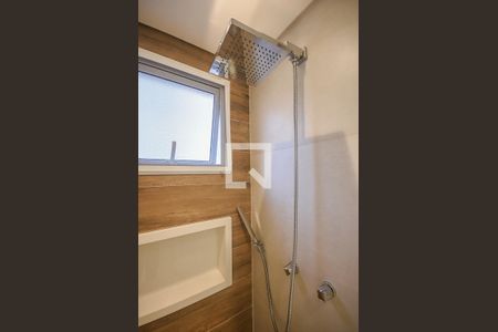 Apartamento para alugar com 122m², 3 quartos e 2 vagasChuveiro do Banheiro da Suíte 2