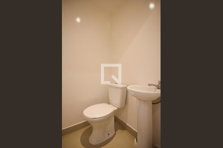 Apartamento para alugar com 122m², 3 quartos e 2 vagasBanheiro de Serviço