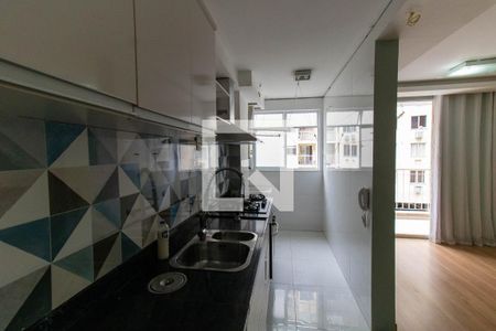 Apartamento à venda com 60m², 2 quartos e 1 vaga Apartamento à venda com 60m², 2 quartos e 1 vagaCozinha