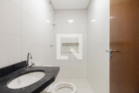 Apartamento à venda com 30m², 2 quartos e sem vaga Apartamento à venda com 30m², 2 quartos e sem vagaBanheiro