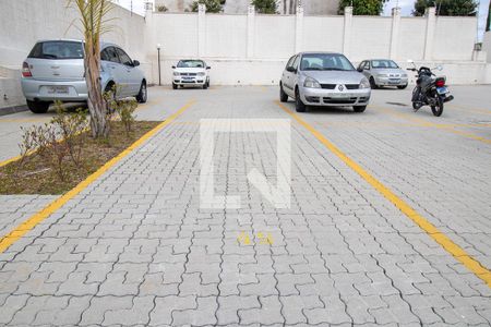 Apartamento para alugar com 38m², 2 quartos e 1 vaga Apartamento para alugar com 38m², 2 quartos e 1 vagaGaragem