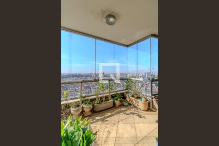 Varanda de apartamento para alugar com 4 quartos, 298m² em Vila Suzana, São Paulo
