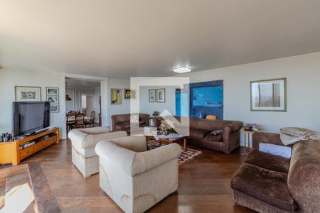 Sala de apartamento para alugar com 4 quartos, 298m² em Vila Suzana, São Paulo