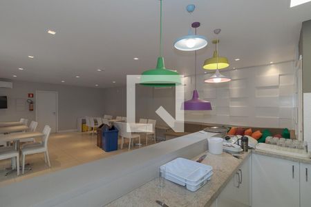 Apartamento à venda com 70m², 2 quartos e 1 vaga Apartamento à venda com 70m², 2 quartos e 1 vagaÁrea comum - Salão de festas