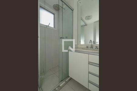 Banheiro de apartamento à venda com 2 quartos, 70m² em Jardim Carvalho, Porto Alegre