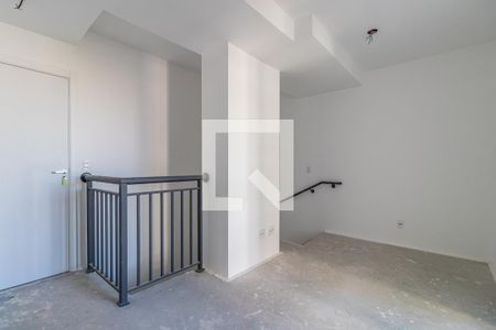 Sala de apartamento à venda com 2 quartos, 69m² em Jardim Tupanci, Barueri