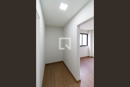 Casa à venda com 160m², 4 quartos e 4 vagas Casa à venda com 160m², 4 quartos e 4 vagasCloset da suíte