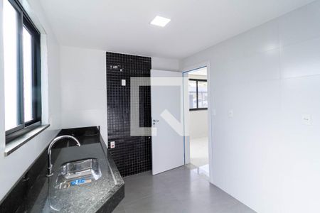 Casa à venda com 160m², 4 quartos e 4 vagas Casa à venda com 160m², 4 quartos e 4 vagasCozinha