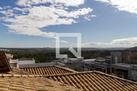 Casa à venda com 160m², 4 quartos e 4 vagas Casa à venda com 160m², 4 quartos e 4 vagasVista do quarto 2