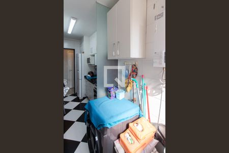 Apartamento à venda com 65m², 3 quartos e 1 vagaÁrea de Serviço