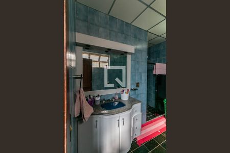 Casa para alugar com 365m², 5 quartos e 6 vagas Casa para alugar com 365m², 5 quartos e 6 vagasBanheiro Quarto