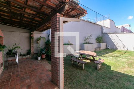 Casa para alugar com 365m², 5 quartos e 6 vagas Casa para alugar com 365m², 5 quartos e 6 vagasÁrea comum