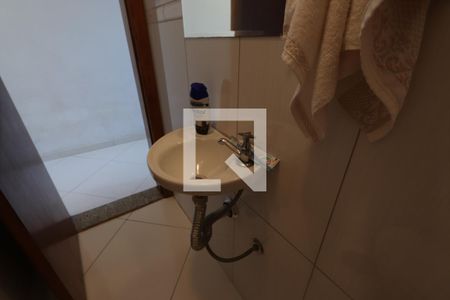 Casa à venda com 336m², 3 quartos e 2 vagasLavabo