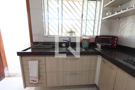 Casa à venda com 336m², 3 quartos e 2 vagasCopa/Cozinha