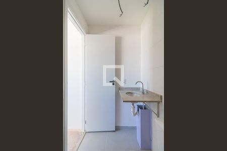 Apartamento à venda com 68m², 2 quartos e 1 vagaBanheiro da Suíte 1