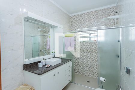 Casa para alugar com 180m², 2 quartos e 4 vagasBanheiro Social 