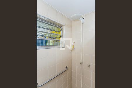 Casa para alugar com 180m², 2 quartos e 4 vagasBanheiro suite