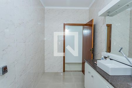 Casa para alugar com 180m², 2 quartos e 4 vagasBanheiro Social 