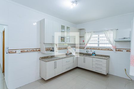 Casa para alugar com 180m², 2 quartos e 4 vagasCozinha