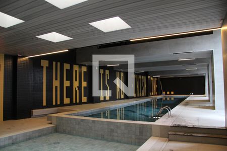 Apartamento à venda com 69m², 2 quartos e 1 vagaÁrea comum - Piscina aquecida