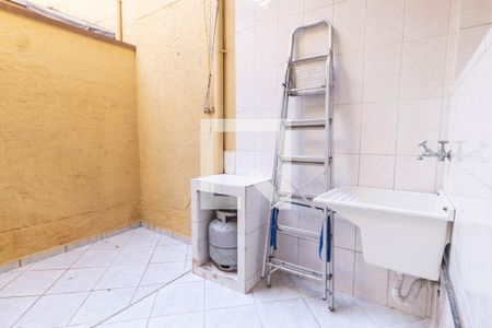 Área de serviço de apartamento para alugar com 2 quartos, 87m² em Santana, São Paulo
