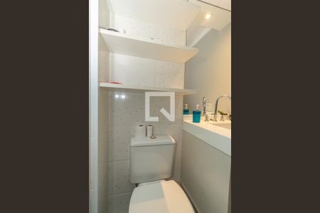 Apartamento à venda com 137m², 3 quartos e 3 vagas Apartamento à venda com 137m², 3 quartos e 3 vagasBanheiro da Suíte 3