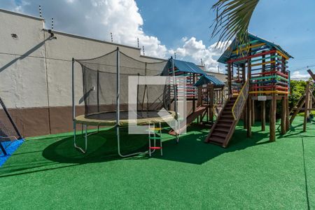 Apartamento à venda com 137m², 3 quartos e 3 vagas Apartamento à venda com 137m², 3 quartos e 3 vagasÁrea comum - Playground