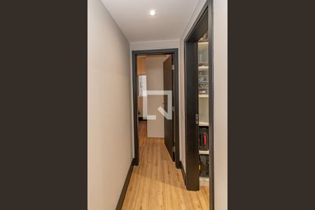 Apartamento à venda com 137m², 3 quartos e 3 vagas Apartamento à venda com 137m², 3 quartos e 3 vagasCorredor