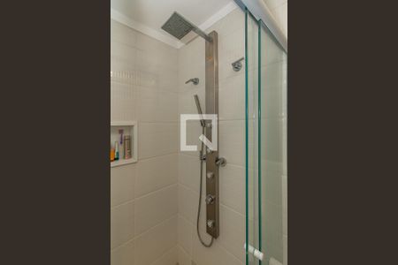 Apartamento à venda com 137m², 3 quartos e 3 vagas Apartamento à venda com 137m², 3 quartos e 3 vagasDetalhe Banheiro da Suíte 1