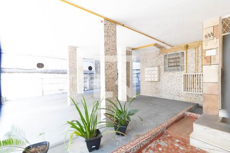 Apartamento à venda com 68m², 2 quartos e sem vaga Apartamento à venda com 68m², 2 quartos e sem vagaHall de Entrada